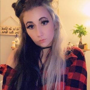 Meet your Posher, Carly